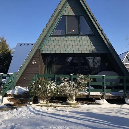 Roof-only House Modern Retreat Butjadingen