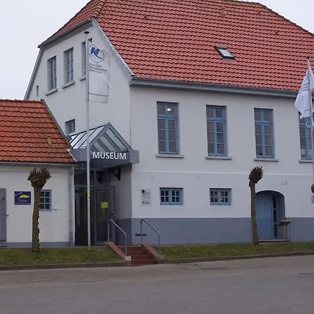 Roof-only House Modern Retreat Nyaraló Butjadingen